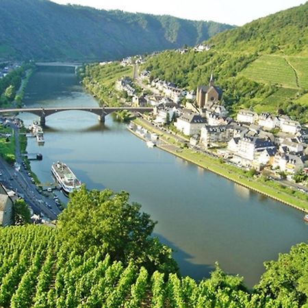 Living In The Historic Cochem Old Town Apartment Bagian luar foto