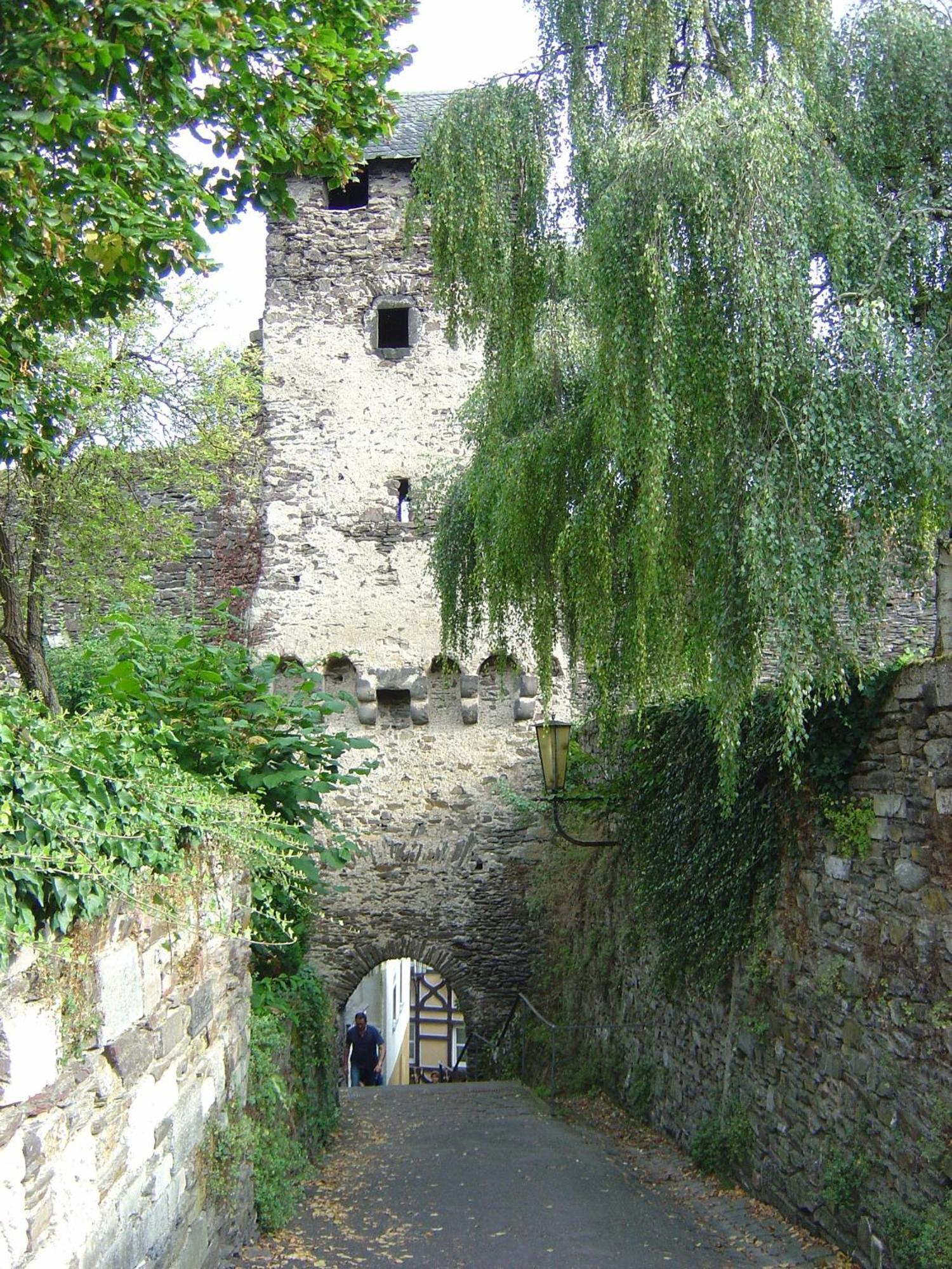 Living In The Historic Cochem Old Town Apartment Bagian luar foto
