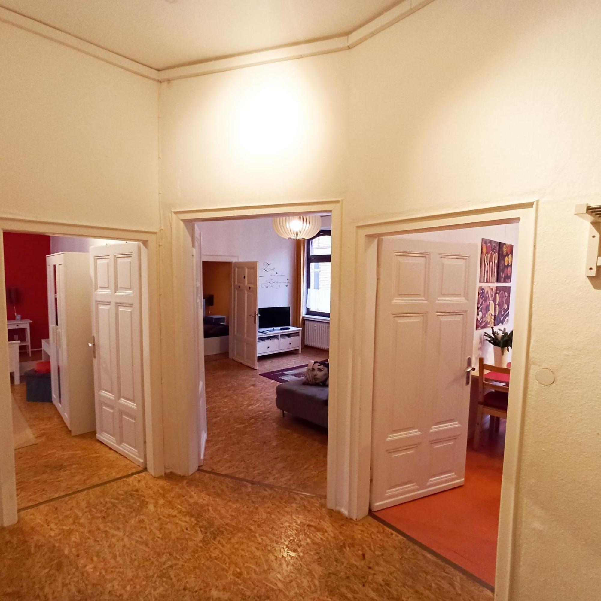 Living In The Historic Cochem Old Town Apartment Bagian luar foto